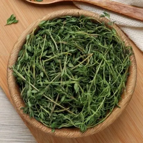 Substitutes For Thyme: 8 Best Substitutes