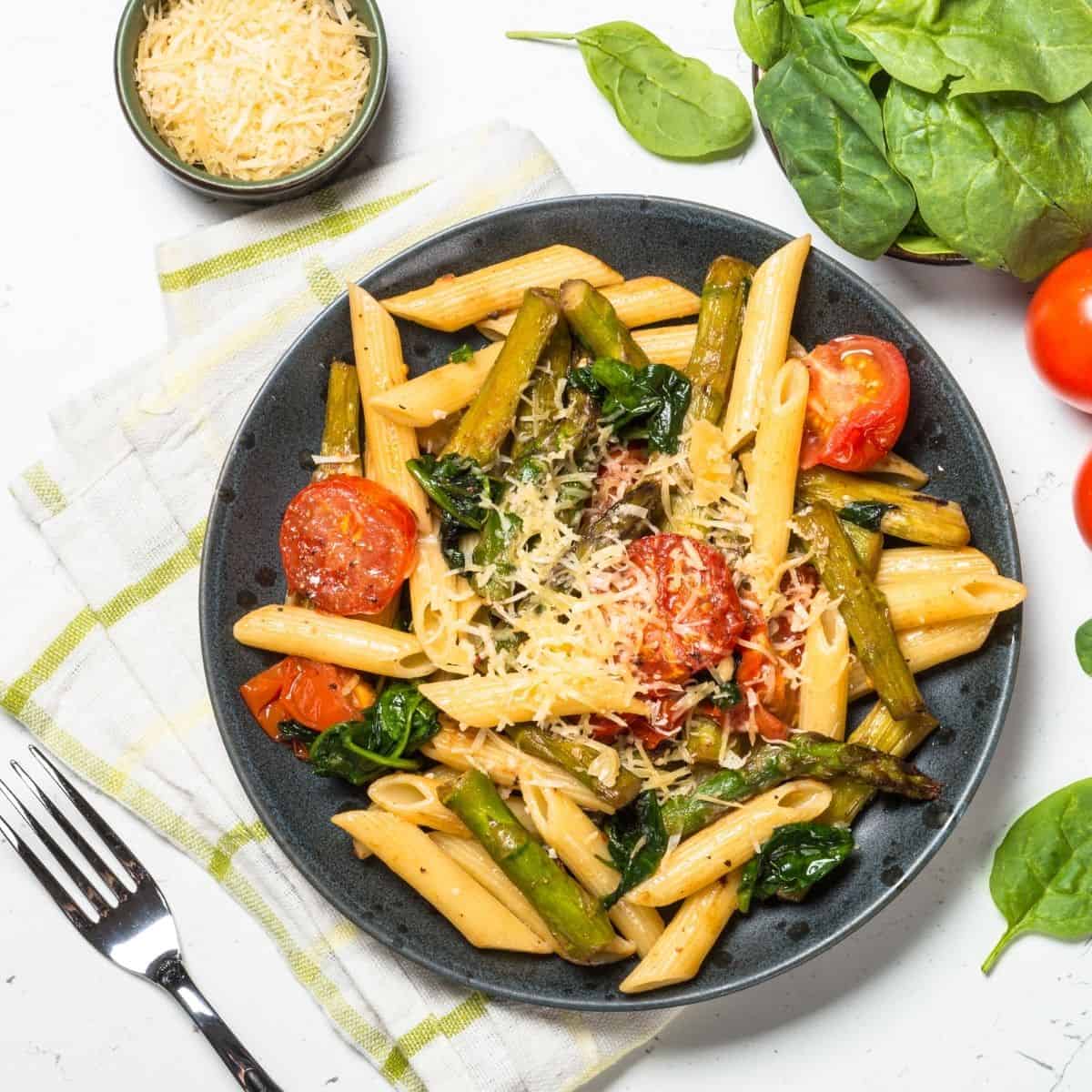 27 Best Vegan Pasta Recipes | From Mushroom Lasagna To Pesto Pasta