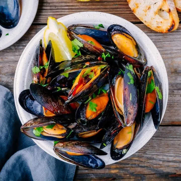 What To Serve With Mussels