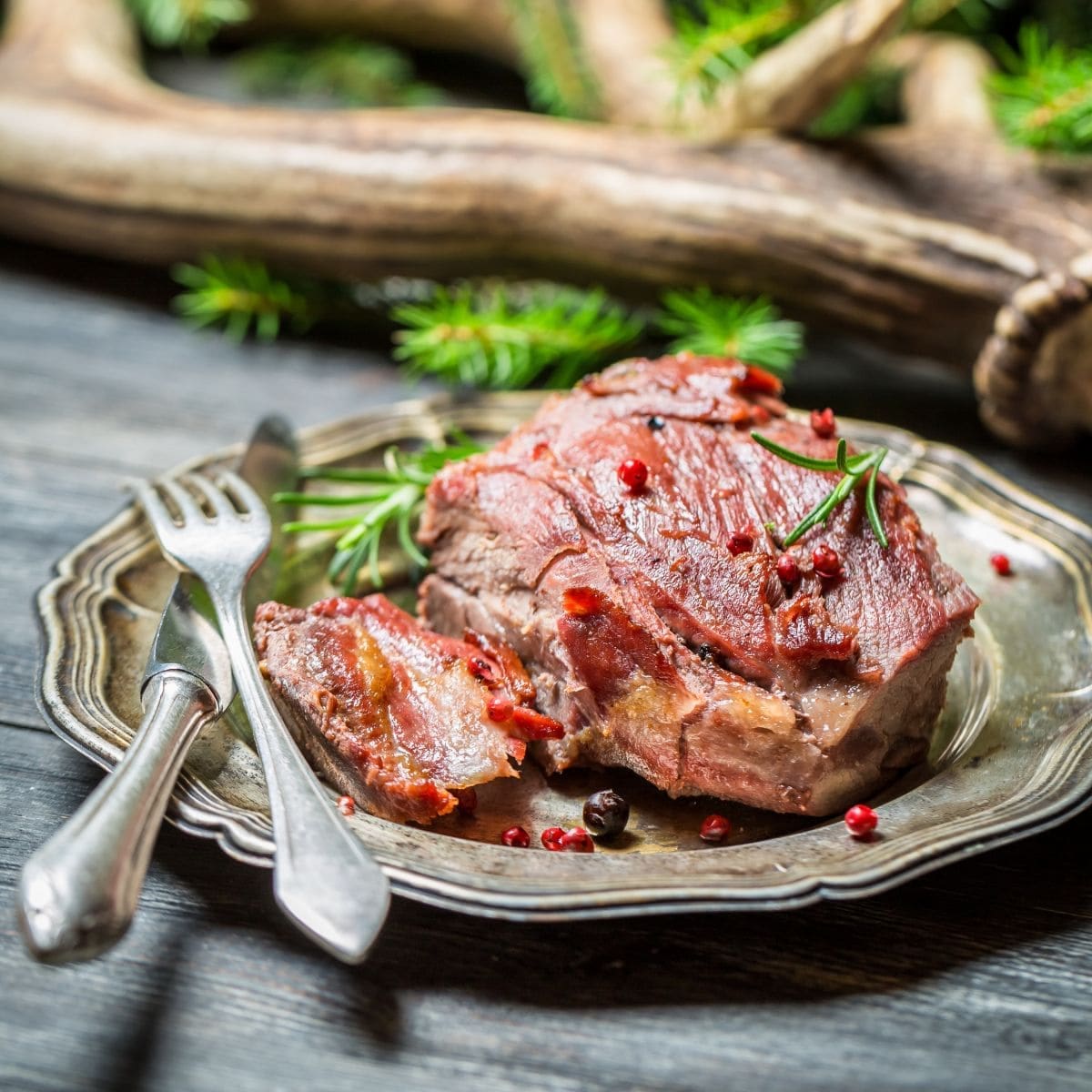 30 Delicious Ways To Cook Venison (Deer Meat)