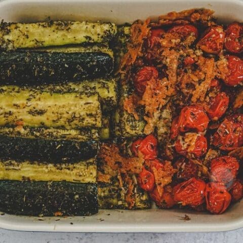 Easy Oven Roasted Zucchini & Tomatoes Recipe