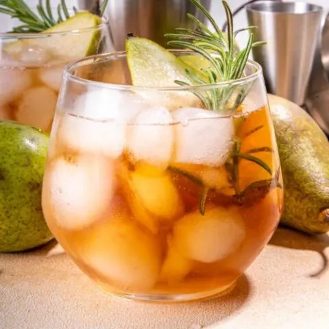 21 Best Pear Cocktails
